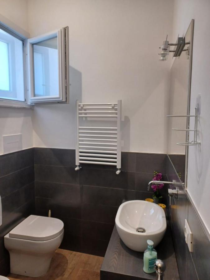Giorgisa Apartment Палермо Екстериор снимка