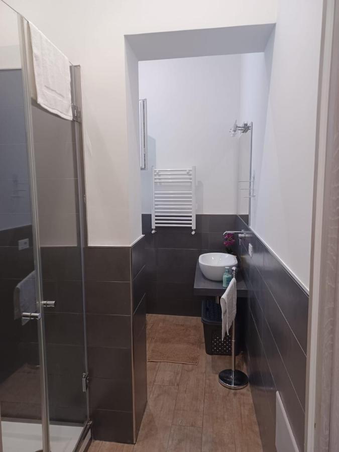 Giorgisa Apartment Палермо Екстериор снимка