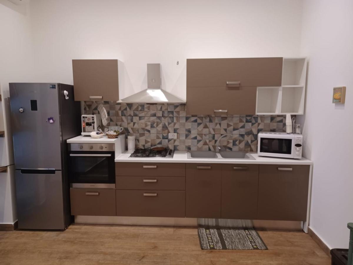 Giorgisa Apartment Палермо Екстериор снимка